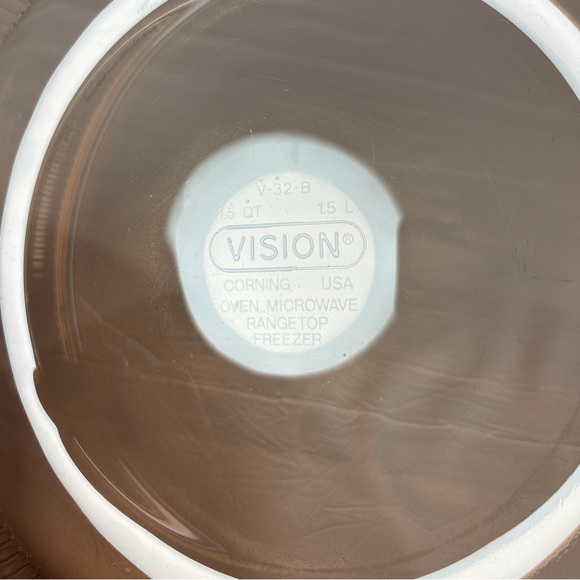 Corning Ware Vision Amber V-32-B Ribbed 1.5 Qt Round Casserole Dish - No Lid - Picture 7 of 7